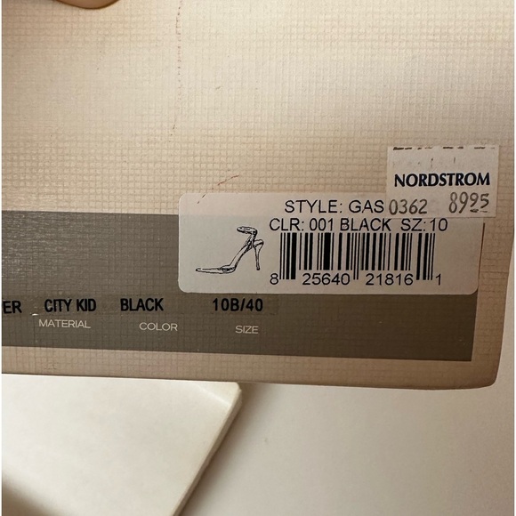 BCBGMaxAzria black heel shoes size 10, excellent new like condition - Picture 8 of 9